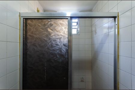 Apartamento à venda com 49m², 2 quartos e 1 vaga Apartamento à venda com 49m², 2 quartos e 1 vagaBanheiro