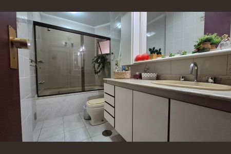 Apartamento à venda com 135m², 3 quartos e 2 vagasBanheiro Social