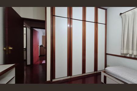 Apartamento à venda com 135m², 3 quartos e 2 vagasQuarto 3