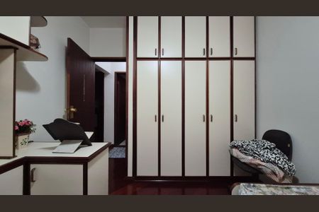 Apartamento à venda com 135m², 3 quartos e 2 vagasQuarto