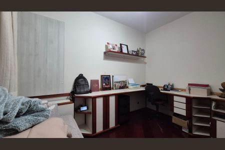 Apartamento à venda com 135m², 3 quartos e 2 vagasQuarto 3