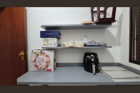 Apartamento à venda com 135m², 3 quartos e 2 vagasQuarto de Serviço