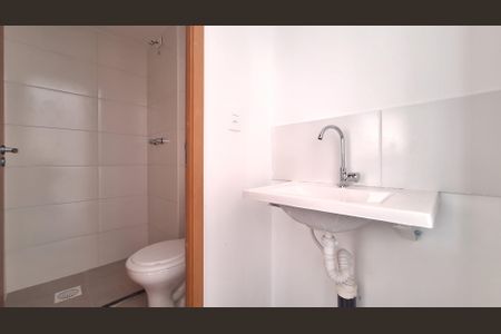 Apartamento para alugar com 54m², 2 quartos e sem vagaBanheiro