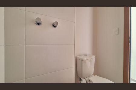 Apartamento para alugar com 54m², 2 quartos e sem vagaBanheiro