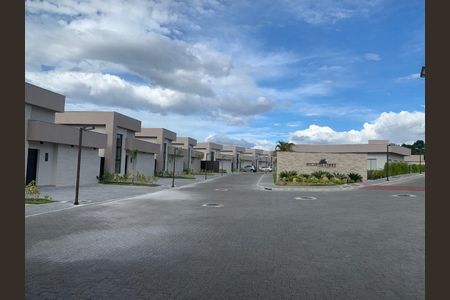 Casa à venda com 260m², 3 quartos e 2 vagas Casa à venda com 260m², 3 quartos e 2 vagasFotos do condomínio