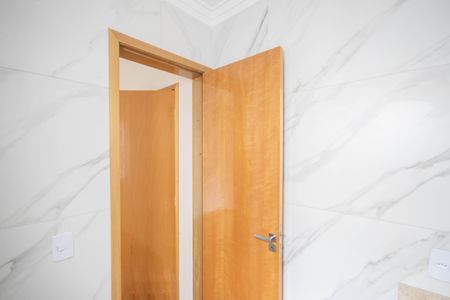 Casa à venda com 52m², 2 quartos e 1 vagaBanheiro da Suíte 2