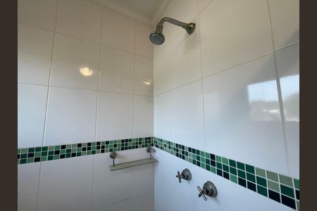 Casa de condomínio para alugar com 500m², 6 quartos e 8 vagas Casa de condomínio para alugar com 500m², 6 quartos e 8 vagasBanheiro Suíte 1