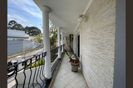 Casa de condomínio para alugar com 500m², 6 quartos e 8 vagas Casa de condomínio para alugar com 500m², 6 quartos e 8 vagasVaranda da Sala 1