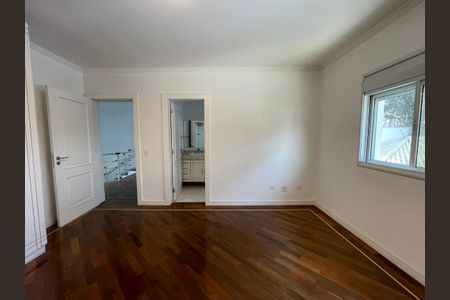 Casa de condomínio para alugar com 500m², 6 quartos e 8 vagas Casa de condomínio para alugar com 500m², 6 quartos e 8 vagasSuíte 3