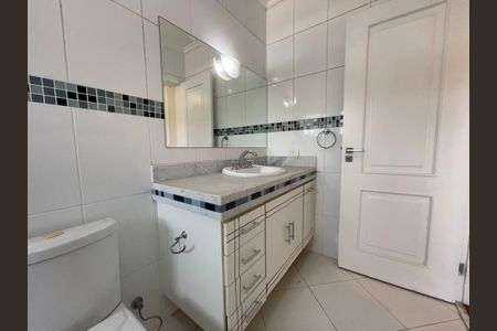 Casa de condomínio para alugar com 500m², 6 quartos e 8 vagas Casa de condomínio para alugar com 500m², 6 quartos e 8 vagasBanheiro Suíte 3