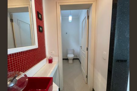 Casa de condomínio para alugar com 500m², 6 quartos e 8 vagas Casa de condomínio para alugar com 500m², 6 quartos e 8 vagasBanheiro 2