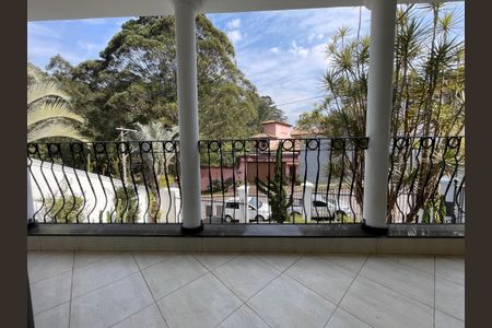 Casa de condomínio para alugar com 500m², 6 quartos e 8 vagas Casa de condomínio para alugar com 500m², 6 quartos e 8 vagasVaranda da Sala 1