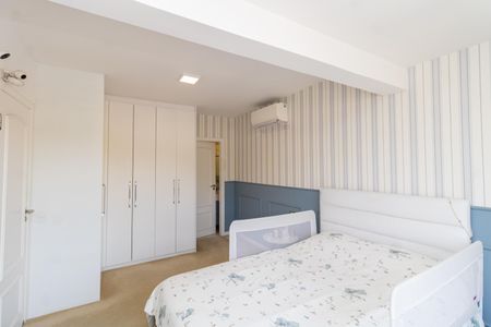 Casa à venda com 298m², 3 quartos e 3 vagas Casa à venda com 298m², 3 quartos e 3 vagasSuíte 1