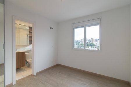 Apartamento à venda com 73m², 3 quartos e 2 vagas Apartamento à venda com 73m², 3 quartos e 2 vagasSuíte