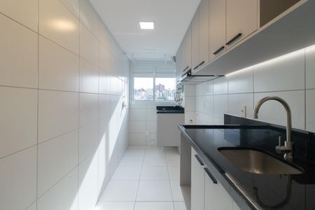 Apartamento à venda com 73m², 3 quartos e 2 vagas Apartamento à venda com 73m², 3 quartos e 2 vagasCozinha e Área de Serviço