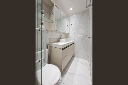 Apartamento para alugar com 151m², 3 quartos e 3 vagas Apartamento para alugar com 151m², 3 quartos e 3 vagasBanheiro da Suíte 3