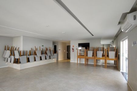 Apartamento para alugar com 151m², 3 quartos e 3 vagas Apartamento para alugar com 151m², 3 quartos e 3 vagasÁrea comum - Salão de festas