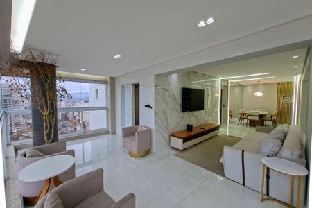 Apartamento para alugar com 151m², 3 quartos e 3 vagas Apartamento para alugar com 151m², 3 quartos e 3 vagasSala