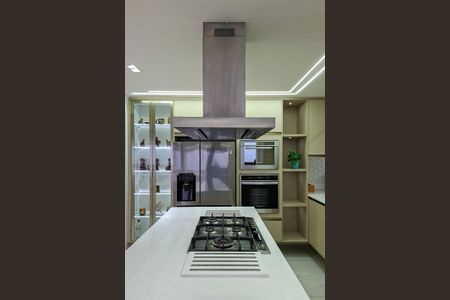 Apartamento para alugar com 151m², 3 quartos e 3 vagas Apartamento para alugar com 151m², 3 quartos e 3 vagasCozinha