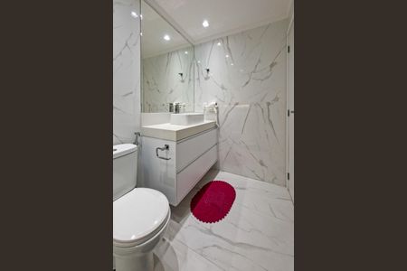 Apartamento para alugar com 151m², 3 quartos e 3 vagas Apartamento para alugar com 151m², 3 quartos e 3 vagasBanheiro da Suíte