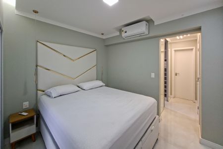 Apartamento para alugar com 151m², 3 quartos e 3 vagas Apartamento para alugar com 151m², 3 quartos e 3 vagasSuite