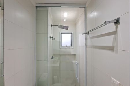 Apartamento para alugar com 151m², 3 quartos e 3 vagas Apartamento para alugar com 151m², 3 quartos e 3 vagasBanheiro da Suíte 2