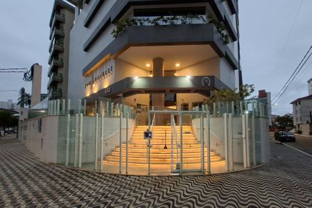 Apartamento para alugar com 151m², 3 quartos e 3 vagas Apartamento para alugar com 151m², 3 quartos e 3 vagasFachada do Prédio