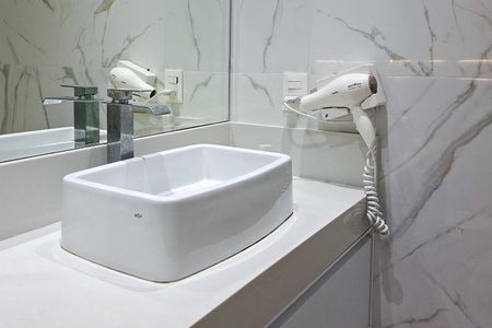 Apartamento para alugar com 151m², 3 quartos e 3 vagas Apartamento para alugar com 151m², 3 quartos e 3 vagasBanheiro da Suíte