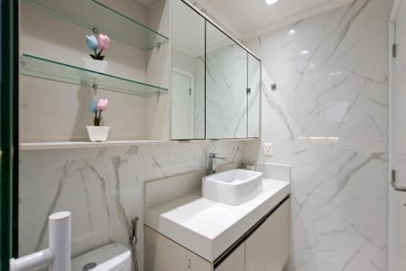 Apartamento para alugar com 151m², 3 quartos e 3 vagas Apartamento para alugar com 151m², 3 quartos e 3 vagasBanheiro da Suíte 3