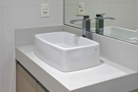 Apartamento para alugar com 151m², 3 quartos e 3 vagas Apartamento para alugar com 151m², 3 quartos e 3 vagasBanheiro da Suíte 2