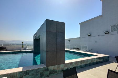 Apartamento para alugar com 151m², 3 quartos e 3 vagas Apartamento para alugar com 151m², 3 quartos e 3 vagasÁrea comum - Piscina