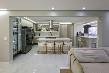 Apartamento para alugar com 151m², 3 quartos e 3 vagas Apartamento para alugar com 151m², 3 quartos e 3 vagasSala