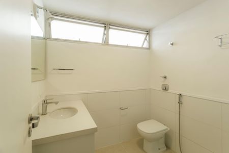 Apartamento para alugar com 126m², 2 quartos e 1 vaga Apartamento para alugar com 126m², 2 quartos e 1 vagaBanheiro