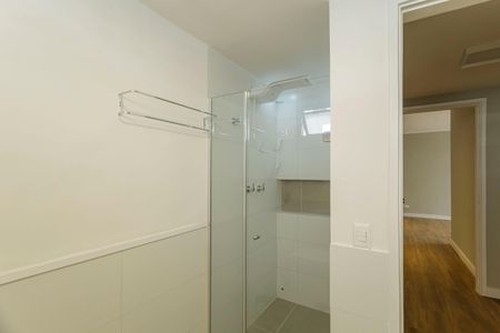Apartamento para alugar com 126m², 2 quartos e 1 vaga Apartamento para alugar com 126m², 2 quartos e 1 vagaBanheiro