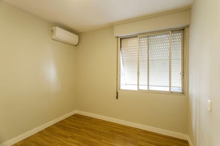 Quarto 2 de apartamento para alugar com 2 quartos, 126m² em Itaim Bibi, São Paulo