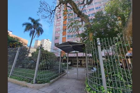 Apartamento para alugar com 166m², 3 quartos e 1 vaga Apartamento para alugar com 166m², 3 quartos e 1 vagaFachada