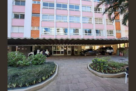 Apartamento para alugar com 166m², 3 quartos e 1 vaga Apartamento para alugar com 166m², 3 quartos e 1 vagaFachada