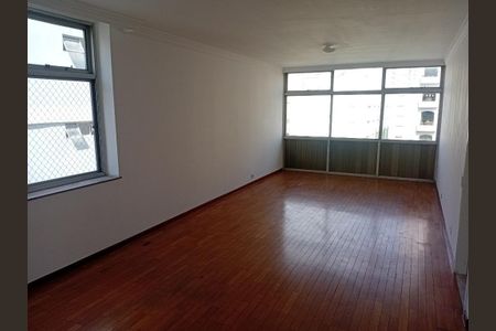 Apartamento à venda com 176m², 3 quartos e 1 vagaFoto 02