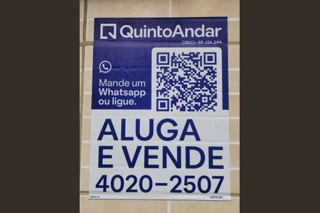 Casa à venda com 170m², 3 quartos e 3 vagas Casa à venda com 170m², 3 quartos e 3 vagasPlaca