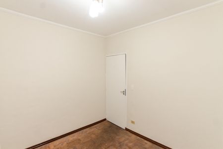 Casa à venda com 170m², 3 quartos e 3 vagas Casa à venda com 170m², 3 quartos e 3 vagasQuarto 2