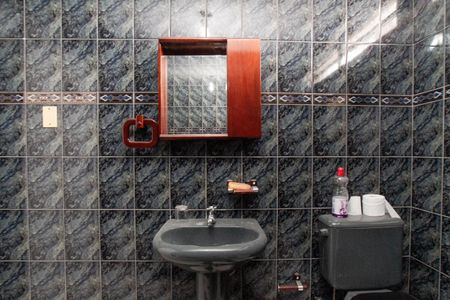 Casa à venda com 170m², 3 quartos e 3 vagas Casa à venda com 170m², 3 quartos e 3 vagasBanheiro da Suíte