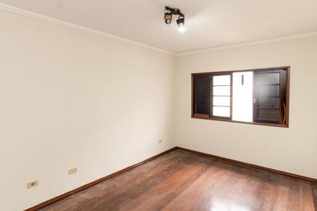 Casa à venda com 170m², 3 quartos e 3 vagas Casa à venda com 170m², 3 quartos e 3 vagasSuíte
