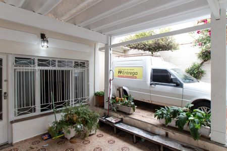 Casa à venda com 170m², 3 quartos e 3 vagas Casa à venda com 170m², 3 quartos e 3 vagasGaragem