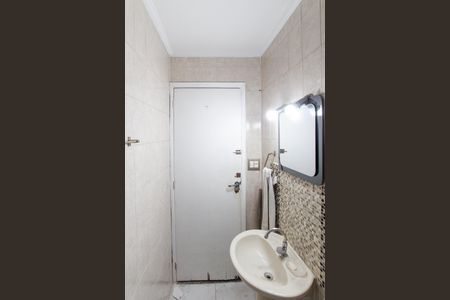 Casa à venda com 170m², 3 quartos e 3 vagas Casa à venda com 170m², 3 quartos e 3 vagasBanheiro 2