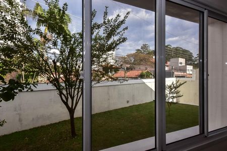 Vista de casa à venda com 3 quartos, 321m² em Super Quadra Morumbi, São Paulo