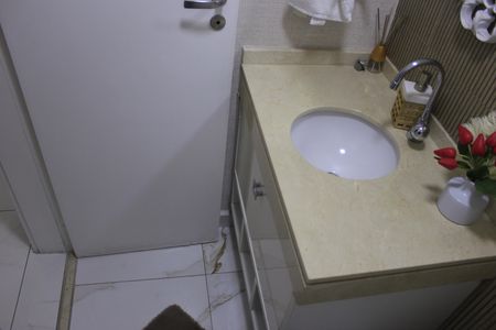 Apartamento à venda com 115m², 4 quartos e 2 vagasLavabo