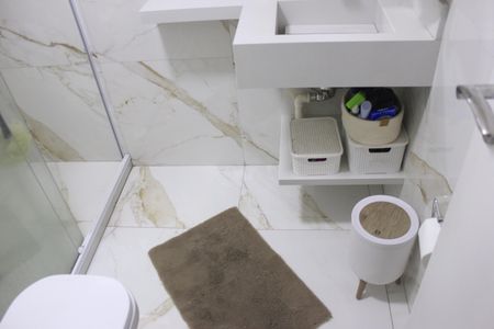 Apartamento à venda com 115m², 4 quartos e 2 vagasBanheiro social