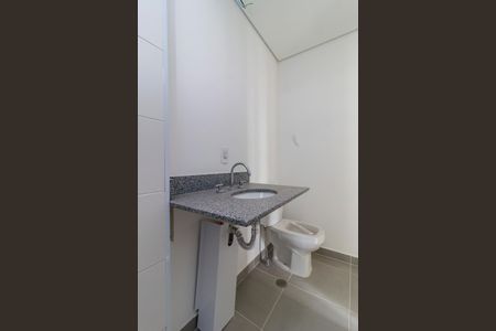 Apartamento à venda com 46m², 2 quartos e 1 vaga Apartamento à venda com 46m², 2 quartos e 1 vagaBanheiro 2
