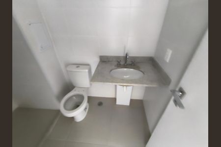 Banheiro de kitnet/studio à venda com 1 quarto, 24m² em Vila Mariana, São Paulo