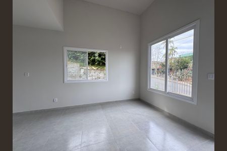 Sala de casa à venda com 2 quartos, 62m² em Scharlau, São Leopoldo